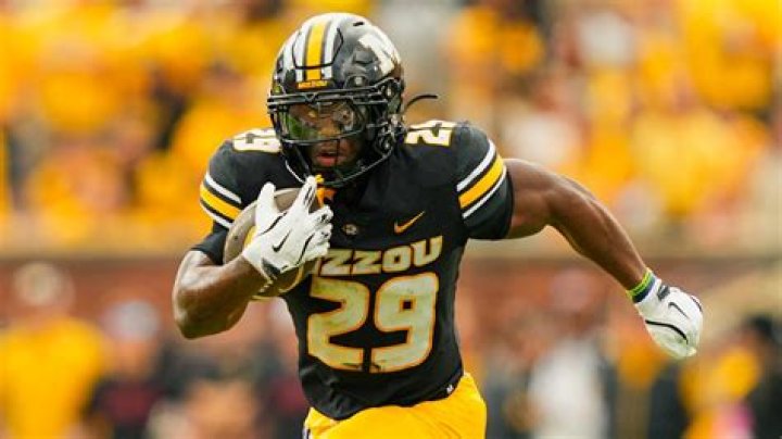 Alontae Taylor contract, salary and net worth explored 1 275151 20191123 FB Mizzou AF 010 9900000000079e3c