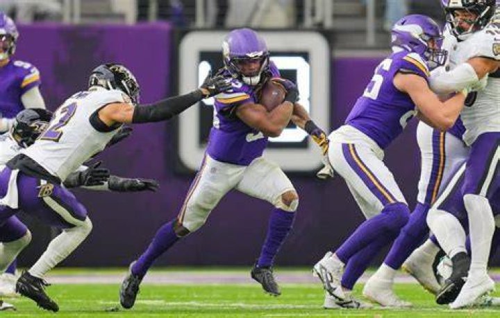 Aaron Jones contract, salary and net worth explored 1 Aaron Jones