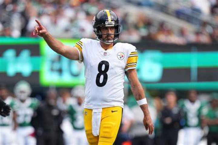 Is Aaron Rodgers gay? 1 Aaron Rodgers