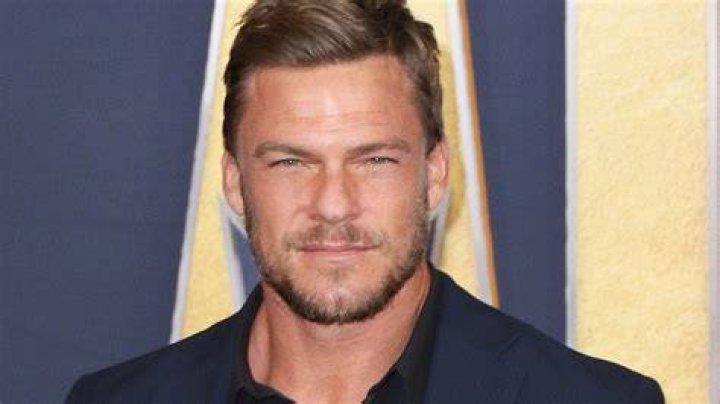 Alan Ritchson Biography