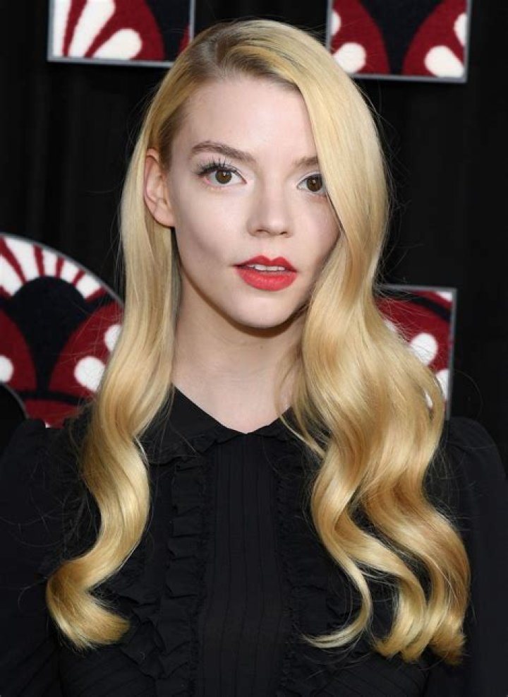 Anya Taylor-Joy Biography