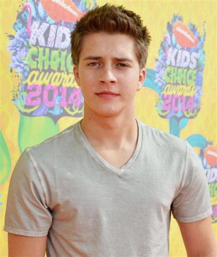 Billy Unger Net Worth