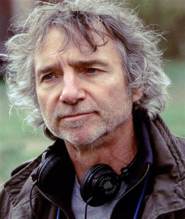 Curtis Hanson Curtis Hanson