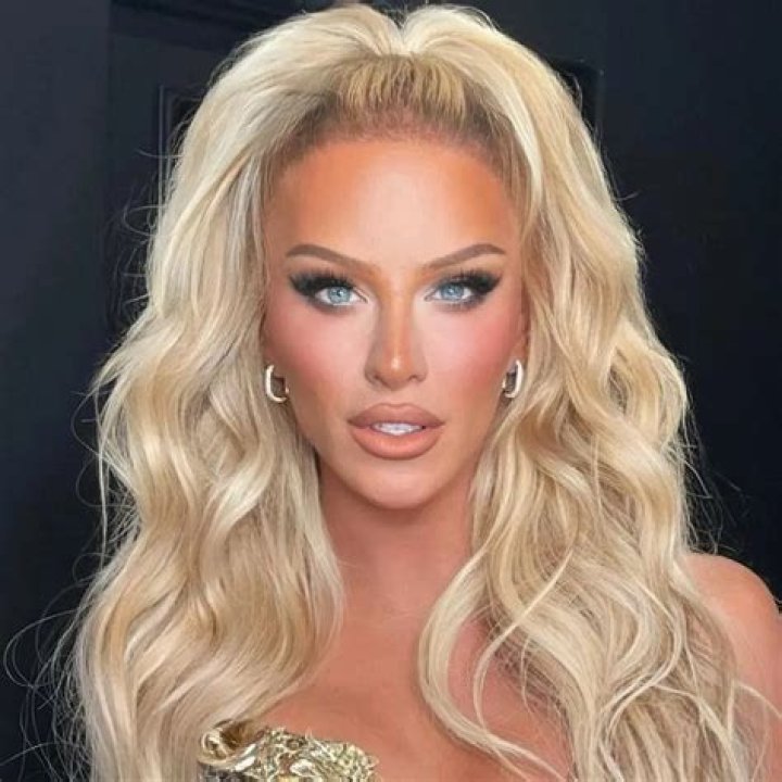 Gigi Gorgeous Biography