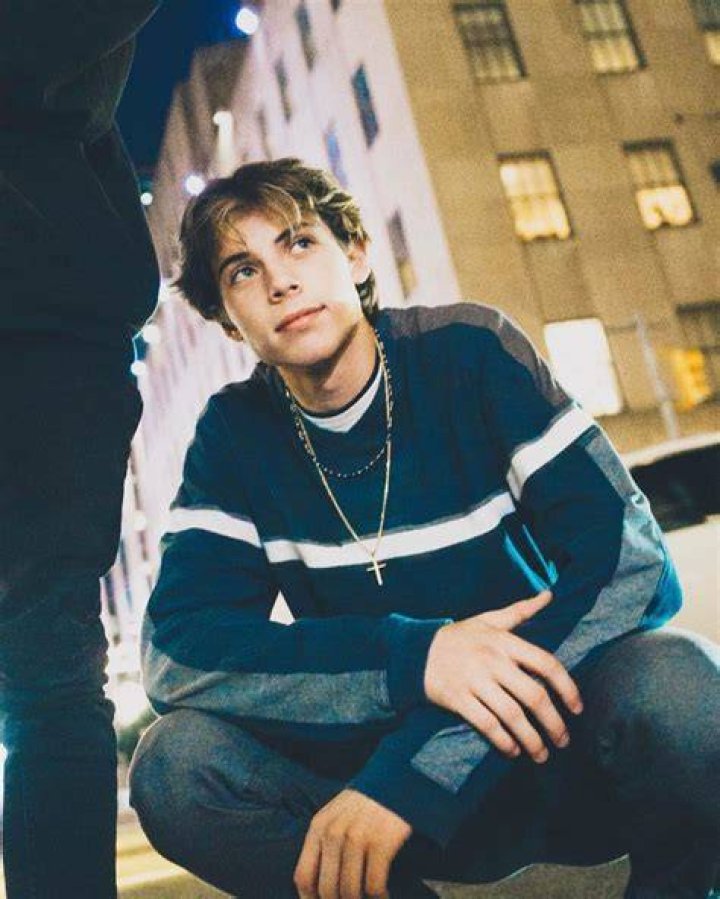 Jason Waud Biography
