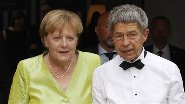 Joachim Sauer Joachim Sauer