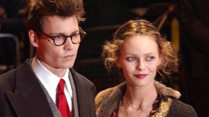 Did Johnny Depp and Vanessa Paradis have kids? 1 Johnny and Vannesa