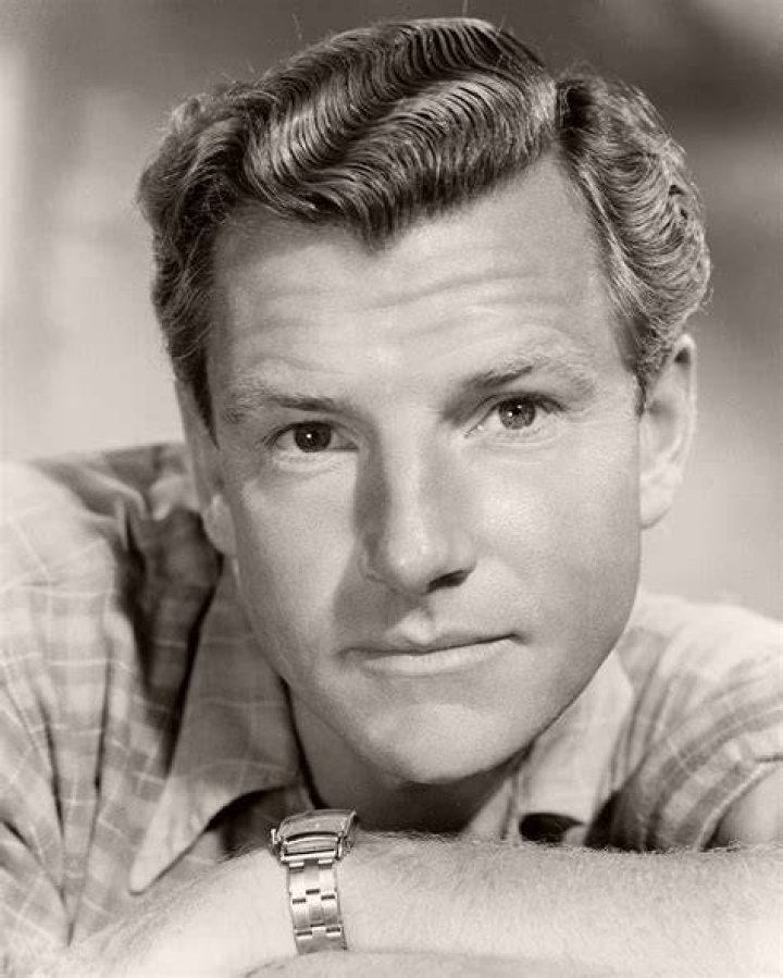 Kenneth More Kenneth More