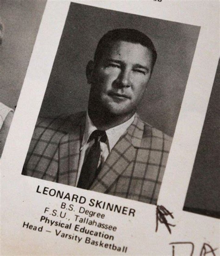 Leonard Skinner Leonard Skinner