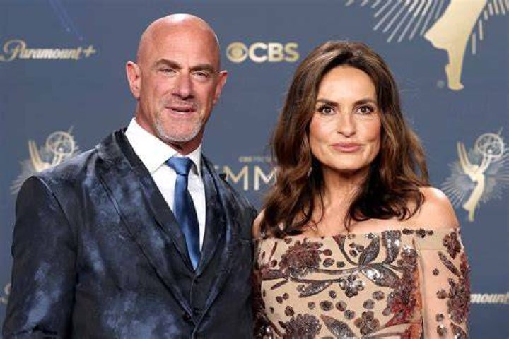Mariska Hargitay and Christopher Meloni stare into the distance in Law & Order SVU