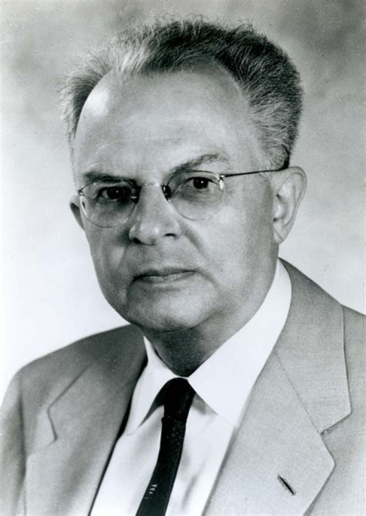 Rudolf Carnap Rudolf Carnap