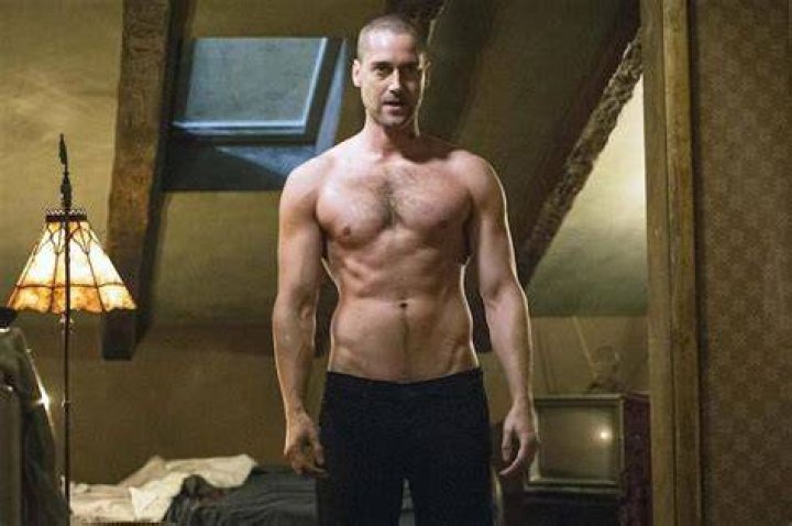 Ryan Eggold Age, Weight, Height, Measurements