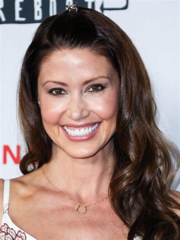 Shannon Elizabeth Shannon Elizabeth
