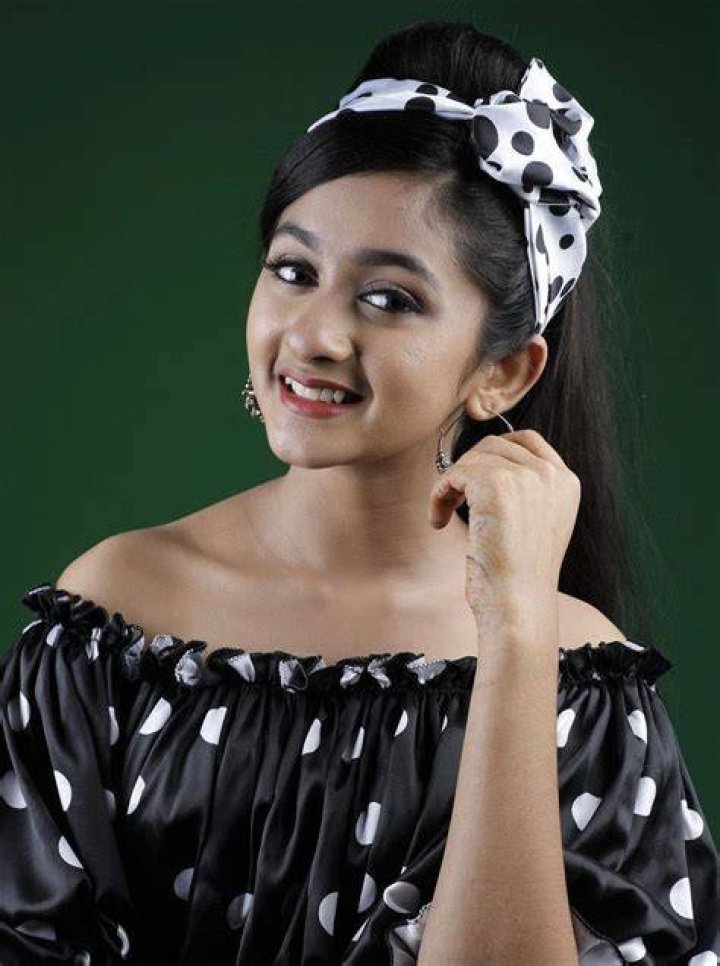 Swaggy_Saraaa Biography