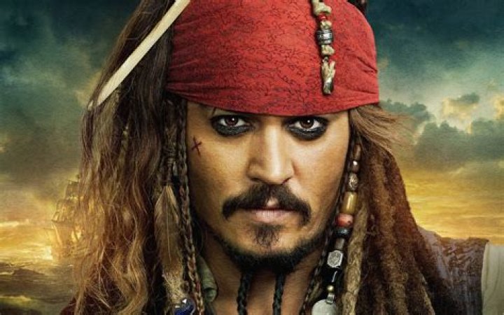 What does Jack Sparrow have in his hair?