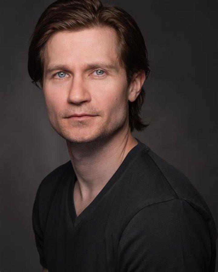 Who played Pawel in Under the Tuscan Sun?